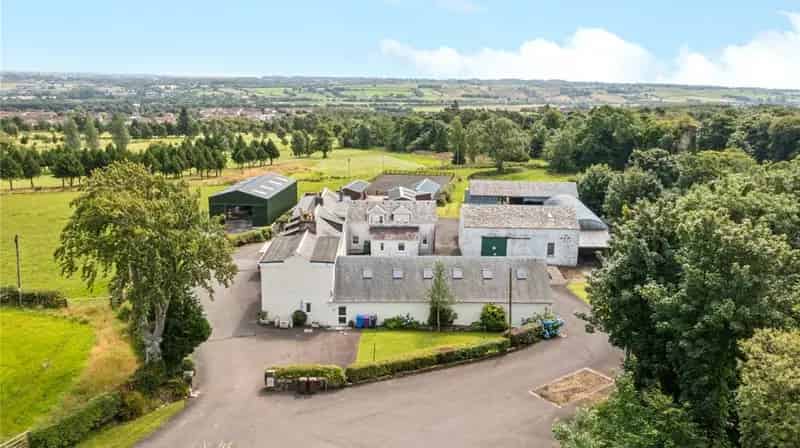 Ayrshire Farmhouse with Barn and 18 Acres