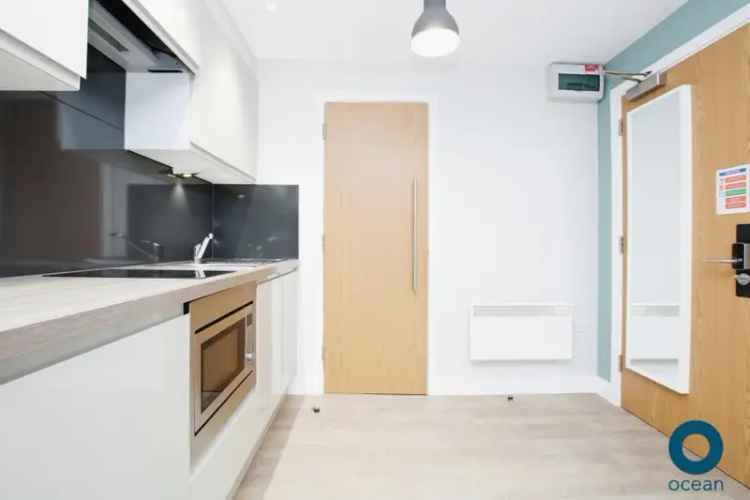 Studio to Rent Clifton Bristol