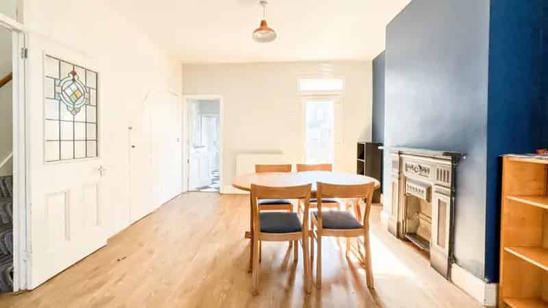 Four Bedroom Victorian House for Sale in Bedminster