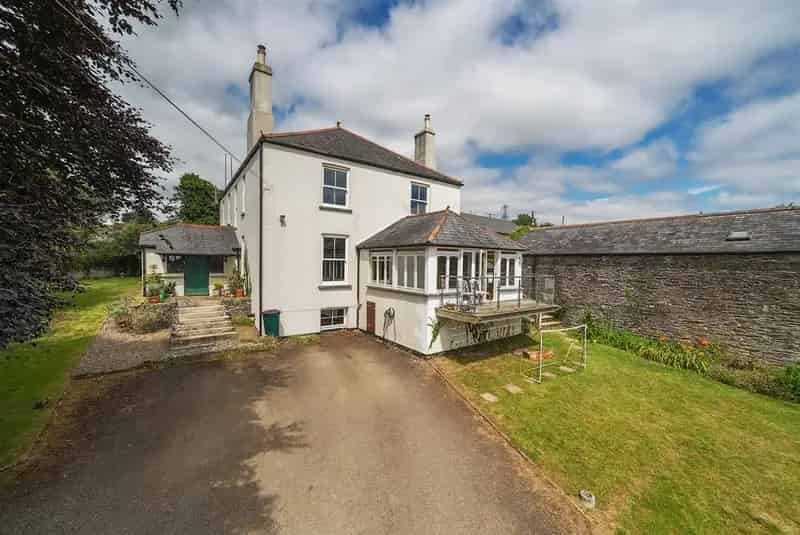 Detached House For Sale Tenant Fees Apply