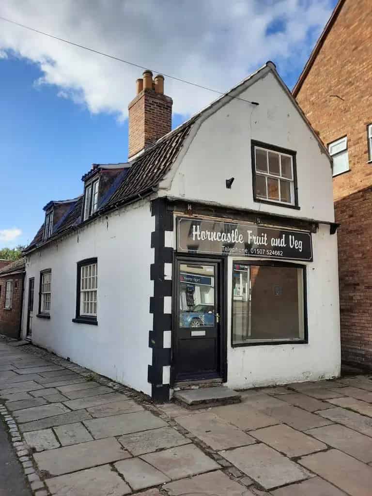 Town Centre Retail Unit 907 sq ft Horncastle
