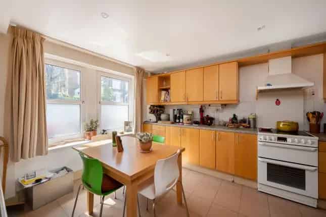 Townhouse for Sale in Hampstead Village London NW3
