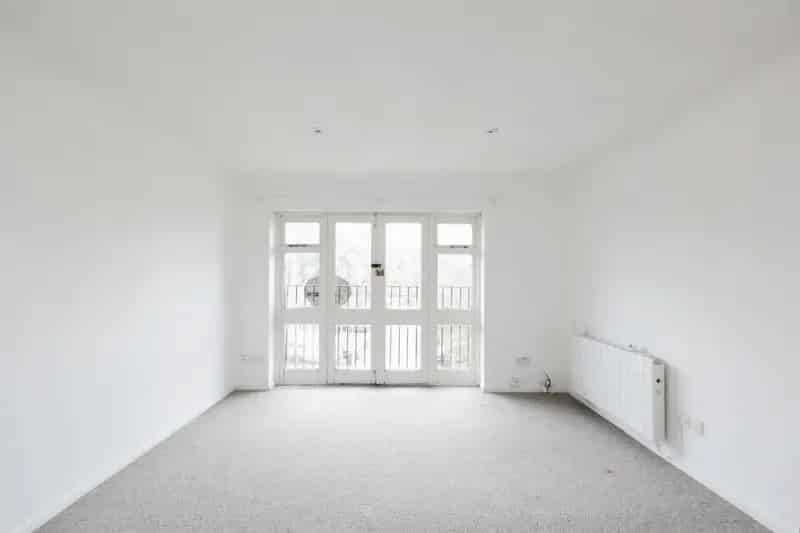 Two Bedroom Flat Chenies Way Watford Close to Watford Junction
