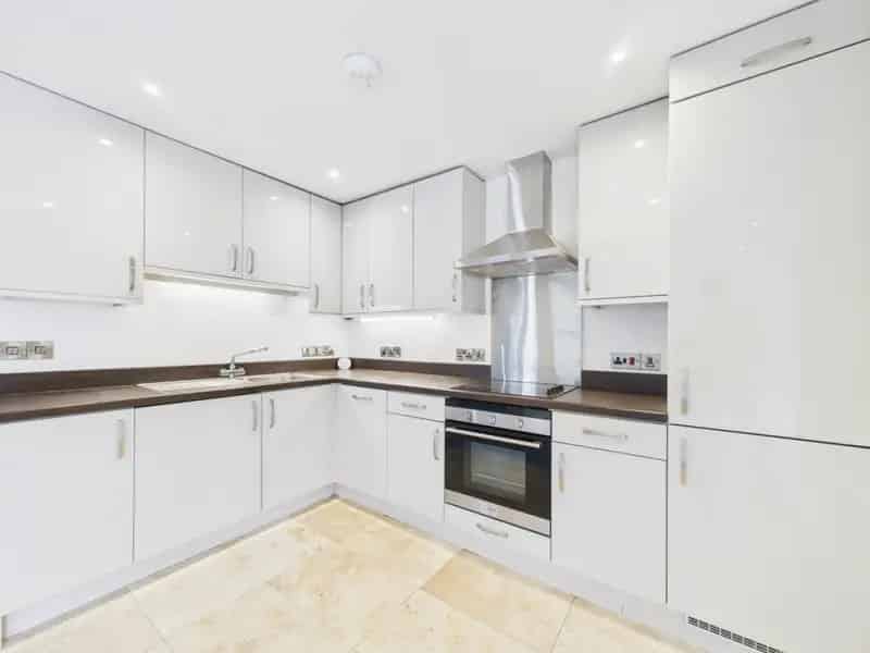 2 Bedroom Flat To Rent Available 21082025