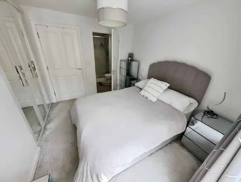 2 Bedroom Flat for Sale Yate Bristol
