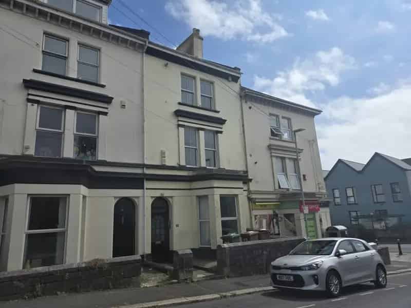 1 Bedroom Flat for Sale in Plymouth