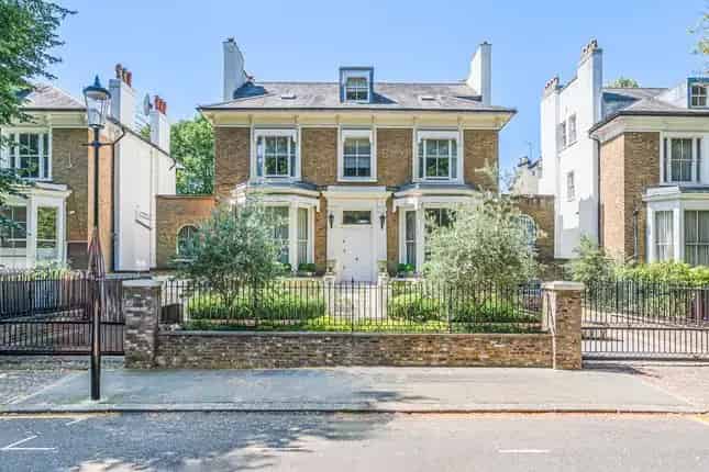 Holland Park Mansion: 6+ Beds, Garden, Staff Flat, Gym, 24hr Security