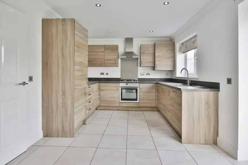 3 Bedroom Link Detached House for Sale
