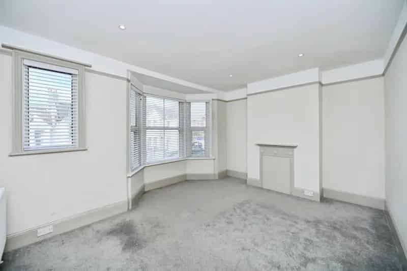 Refurbished Family Home Near Queens Park Sold With No Onwards Chain