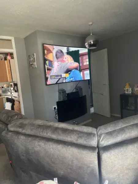 Apartment with Included Heating