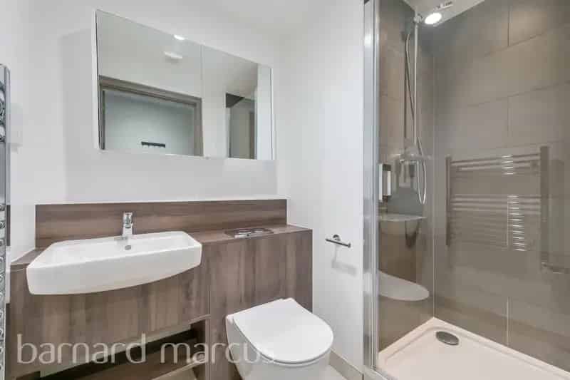 Luxury Studio Apartment Feltham All Bills Included Gym Cinema Roof Terrace