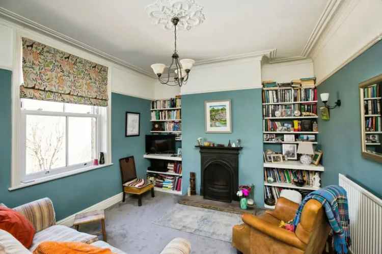 4 Bedroom Semi Detached House Halifax HX2