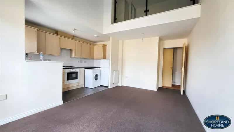 2 Bedroom Duplex for Sale