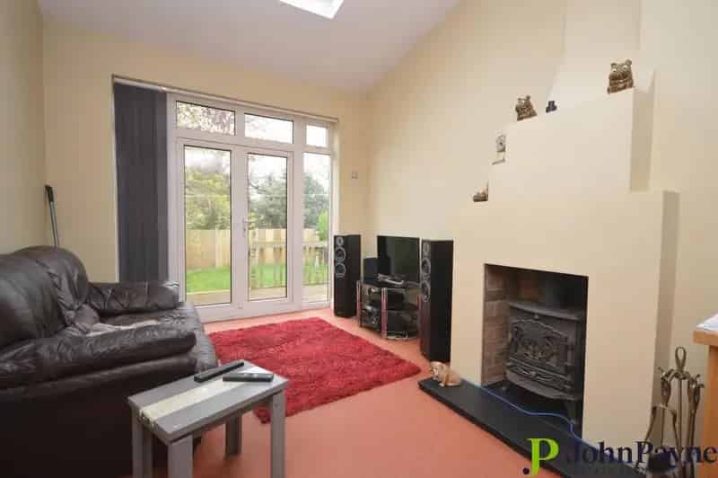 5 Bedroom Semi-Detached House for Sale in Coventry