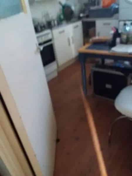 1 Bedroom Flat Spacious Rooms Large Kitchen