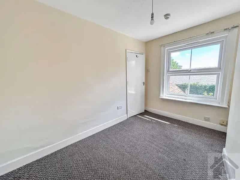 3 Bed House for Sale near King's Lynn Train Station