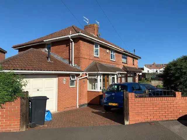 4 Bedroom House Near North Street - Ideal for Sharers