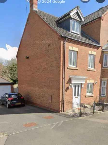 House For Rent in Raunds, England