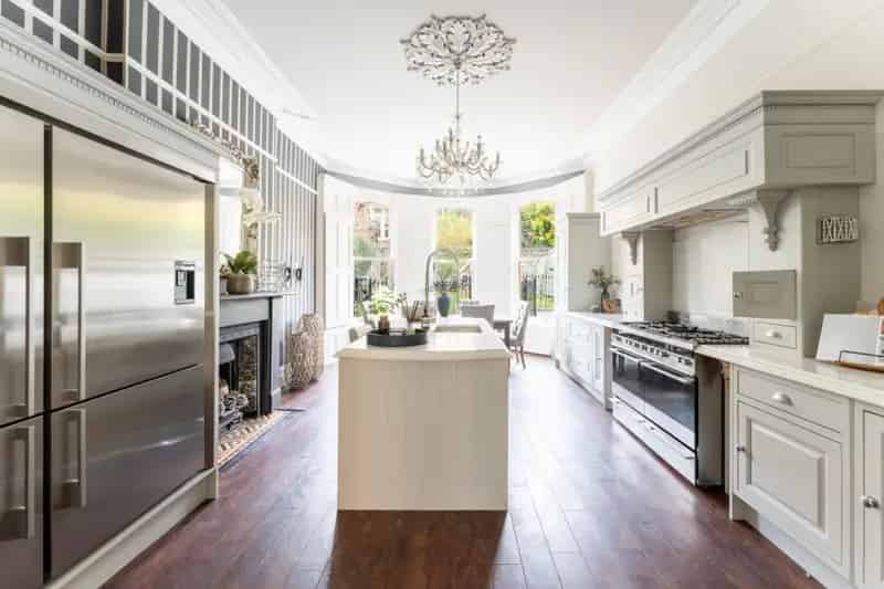 5 Bedroom Semi Detached House For Sale
