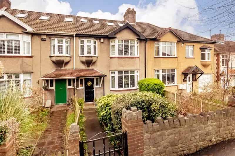 4 Bedroom Terraced House for Sale