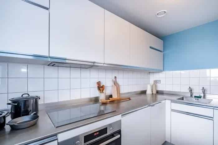 2 Bedroom Furnished Apartment to Rent - Pet-Friendly Building