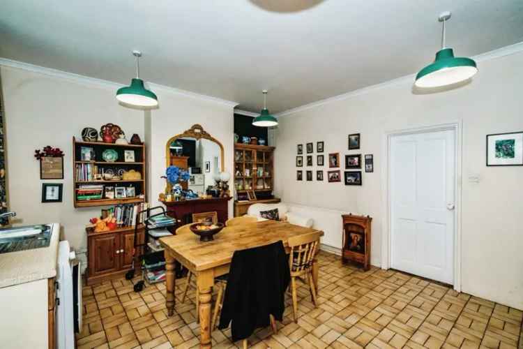 Two Bedroom House in Sompting West Street
