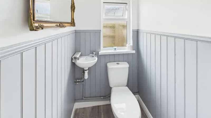 6 bed house for sale