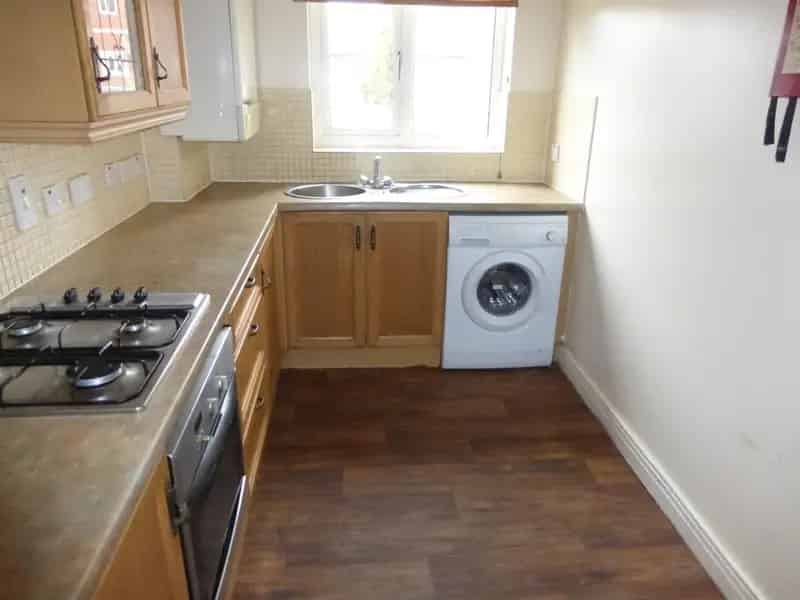 2 bedroom apartment