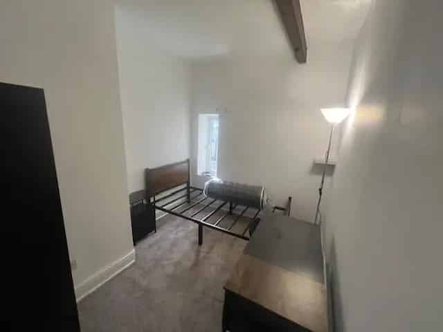 1 Bedroom House Share to Rent Leaders Property Services