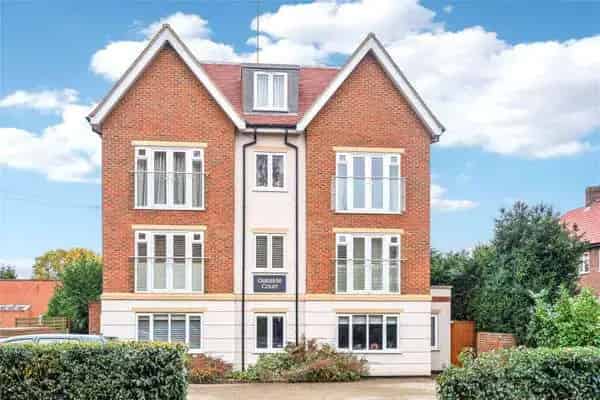 Penthouse Apartment Northwood Modern Living Allocated Parking