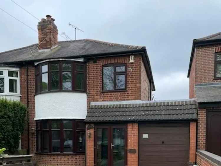 Semi-detached house For Rent in Leicester, England