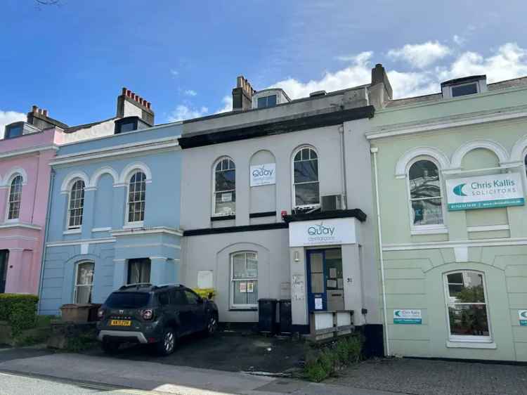 1363 SqFt Grade II Listed Building - Ideal for Medical, Office, or Student Use