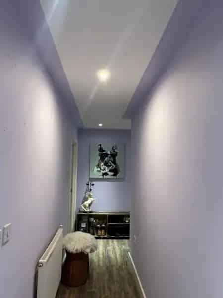 Acton Two-Bedroom Flat Near Station and Park