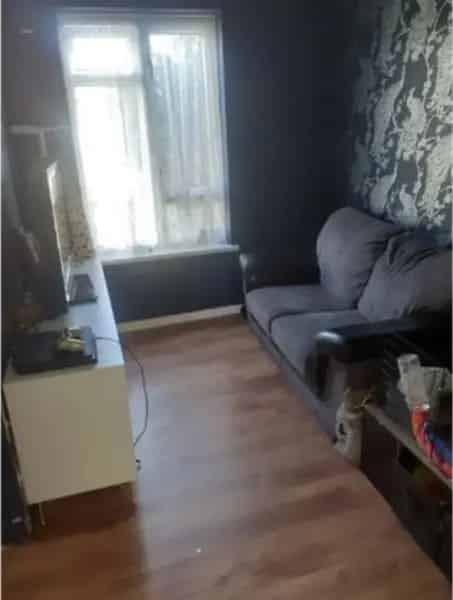 3 Bed House Near A127 Great Schools Parks Transport