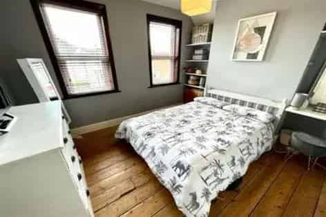 3 Bedroom Detached House Bitterne Park Southampton