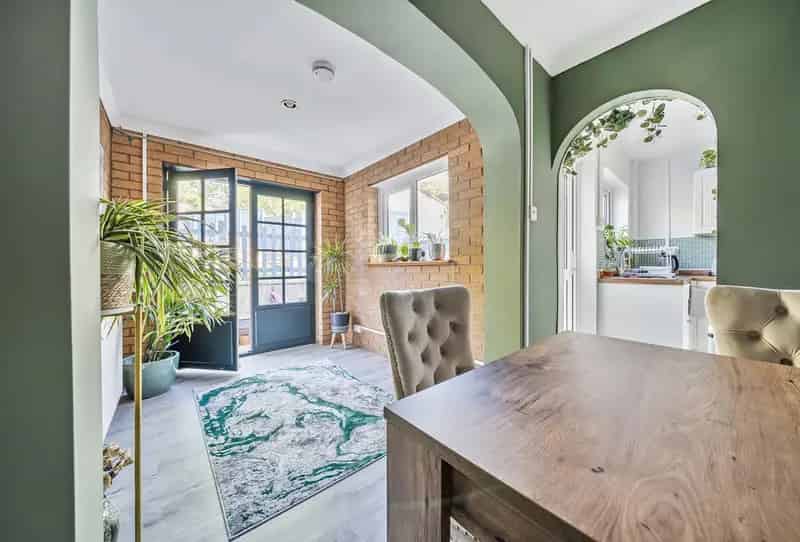 3 Bedroom House for Sale in South Bristol