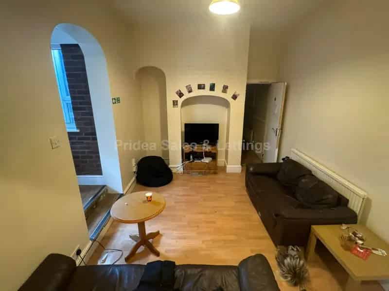 6 Bedroom House Share Near University of Lincoln