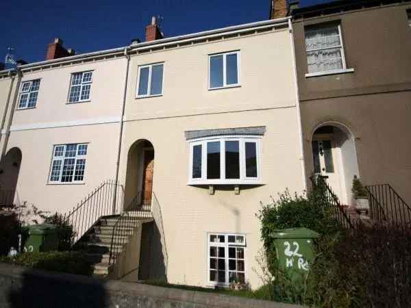 4 Bedroom Townhouse for Sale in Cheltenham