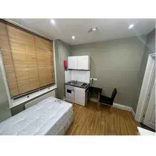 1 Room Studio Flat 37m² London All Bills Included
