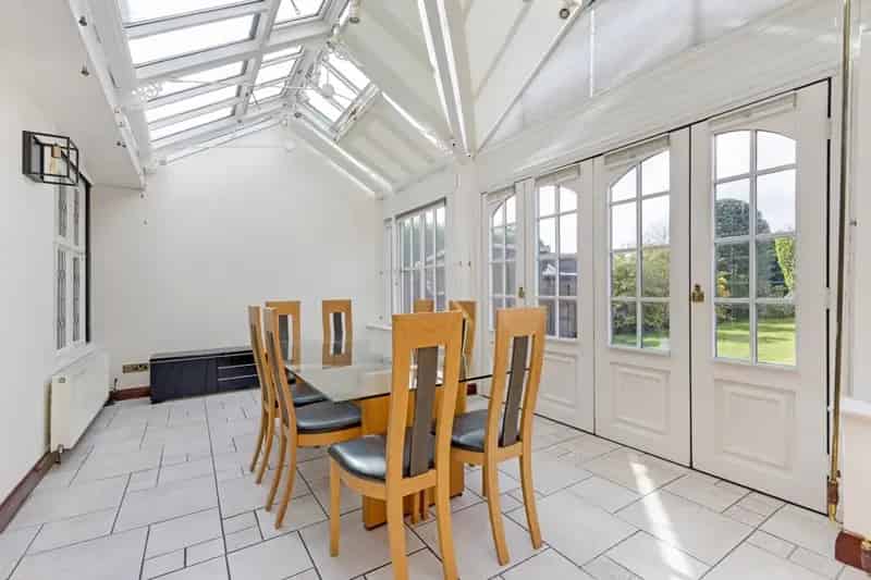 5 Bedroom House for Rent in Stanmore
