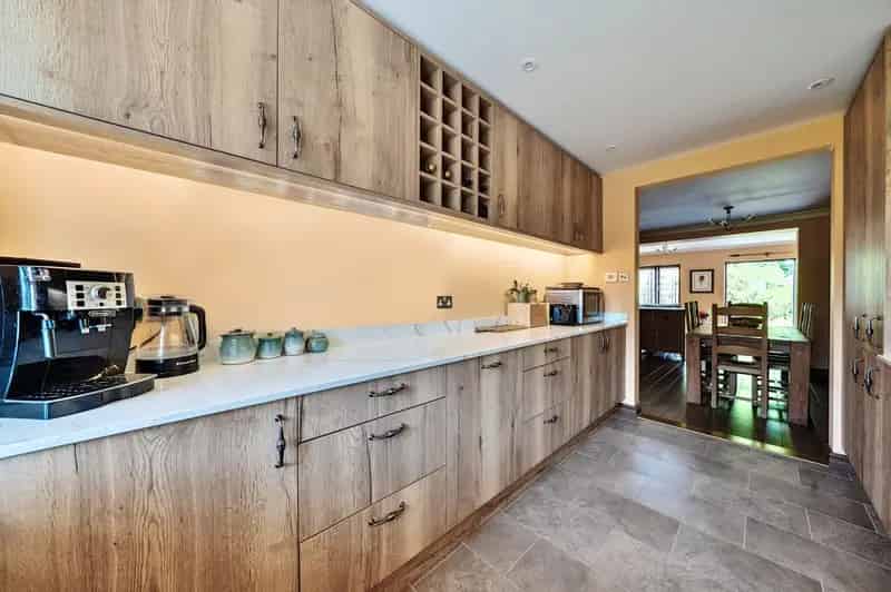 4 Bedroom Detached House Near Sevenoaks Station