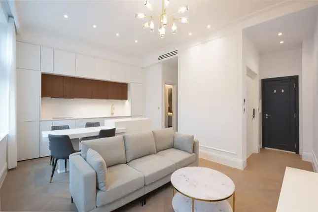 Flat to rent in Palace Court, London W2