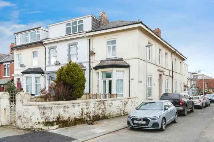 5 Bedroom End Terrace House For Sale - Renovation Project