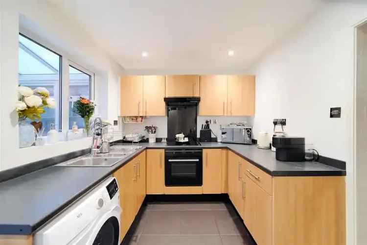 2 Bedroom End Terrace House for Sale in Dartford