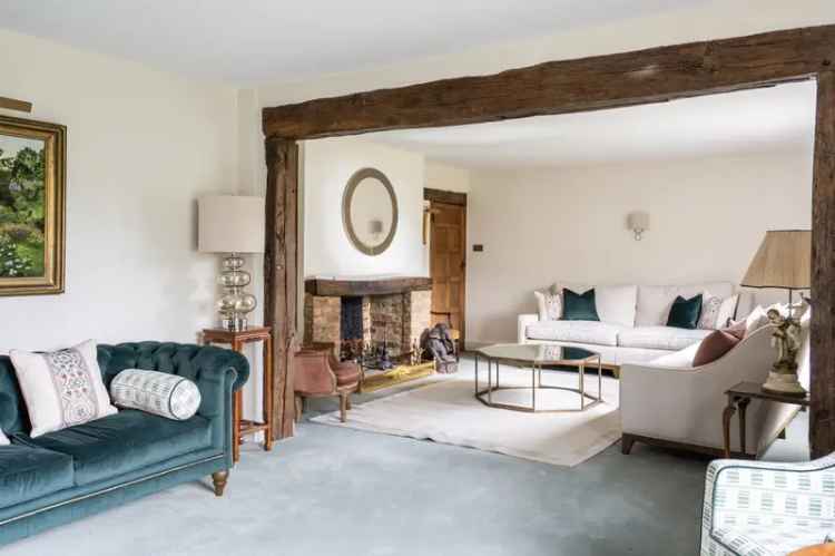 8 Bedroom Detached Farmhouse 12 Acres Surrey