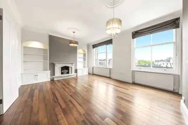 Maida Vale Flat for Sale 3 Beds 2 Baths Study Balcony