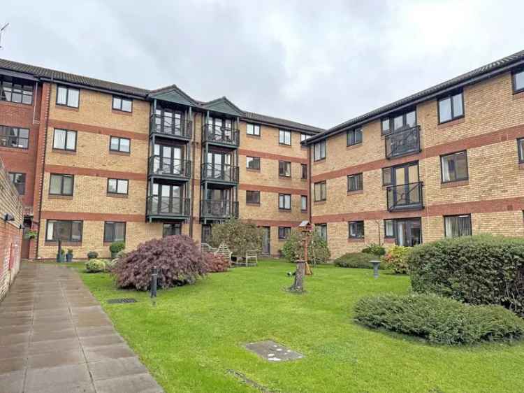 2 Bedroom Flat for Sale in Brighton