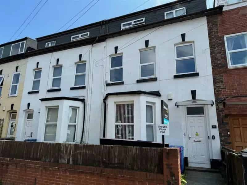 1 bedroom Flat
 For Sale