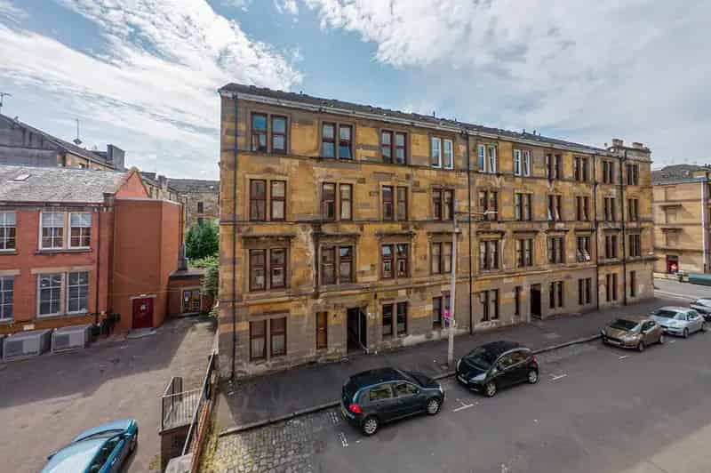 3 Bedroom Apartment for Sale in Glasgow West End