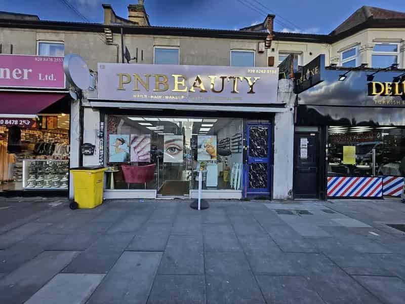 Ilford Lane Commercial Space For Lease